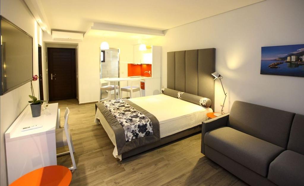 Mary'S Luxury Daire Chrysi Ammoudia Oda fotoğraf